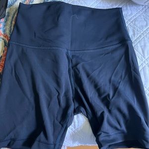 Lulu wunder under biker shorts
